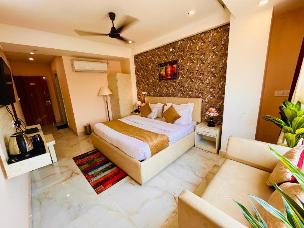 Glace Stay Inn Near Igi Airport New Delhi Exterior photo